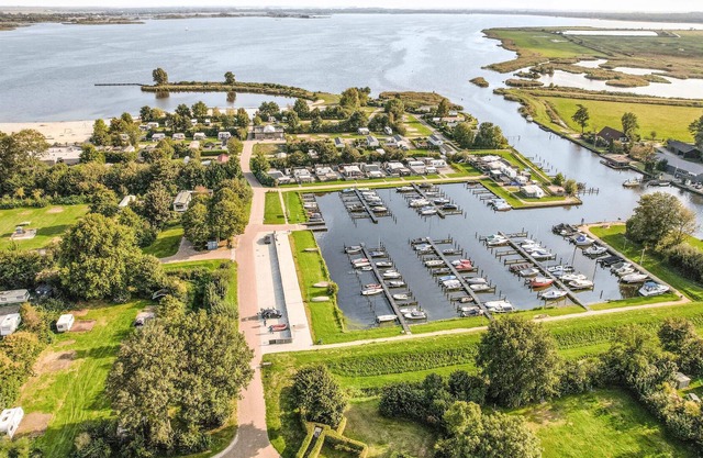 3 bedroom accommodation in Kropswolde