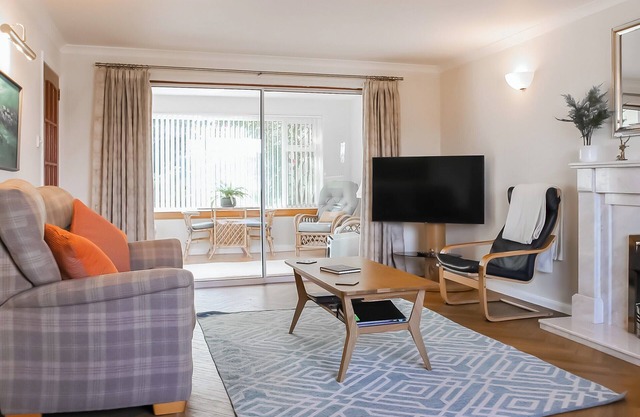 3 bedroom accommodation in Dunblane