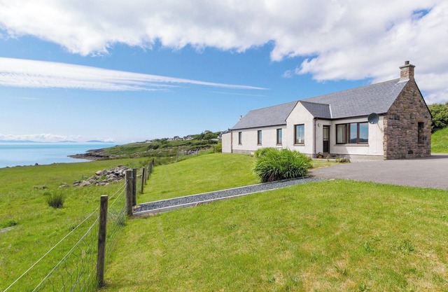3 bedroom accommodation in Gairloch