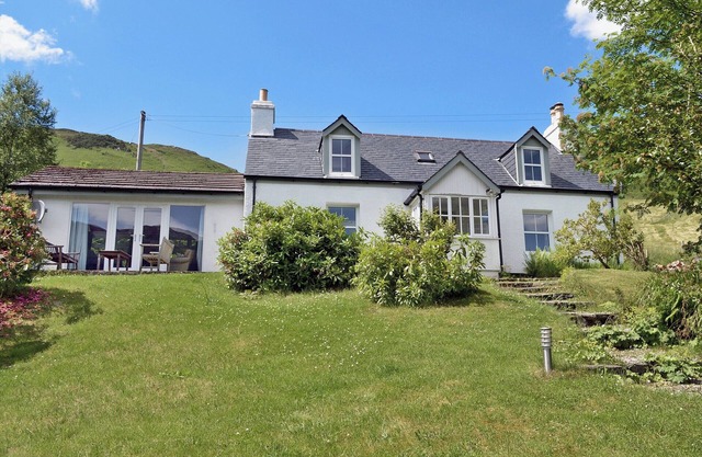 3 bedroom accommodation in Allt Na Subh, By Dornie