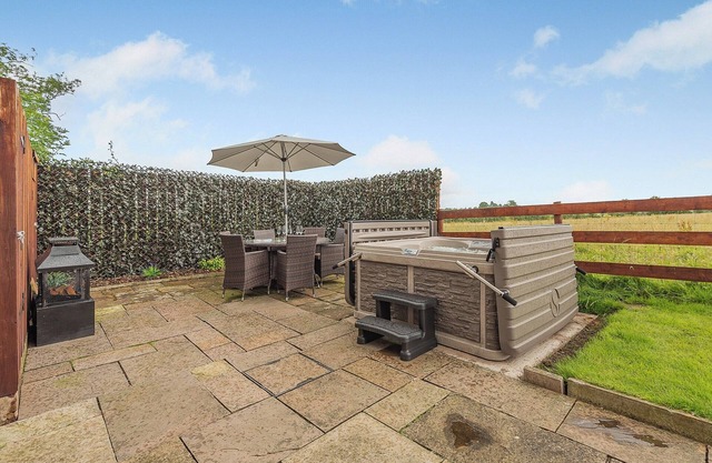 3 bedroom accommodation in Scaleby, near Brampton