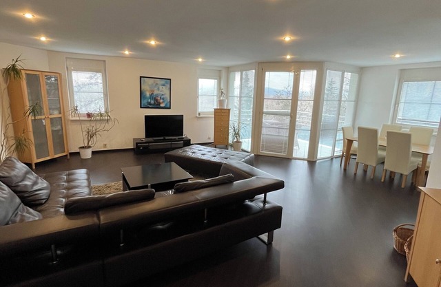 3-bedroom apartment in charming Bratislava with WiFi, fitness room,free parking