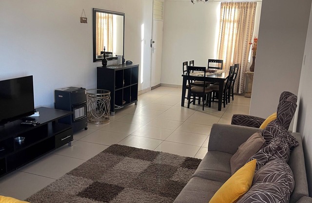 3 bedroom Apartment in Bedfordview