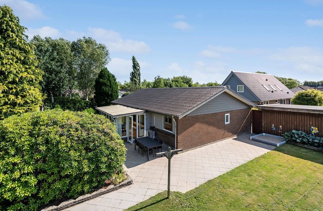 3 bedroom awesome home in Tistrup