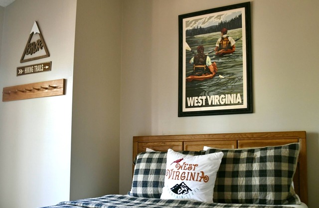 🕶 3 Bedroom Condo 🕶 Minutes From Blackwater Falls and Canaan Valley Resort 🐿
