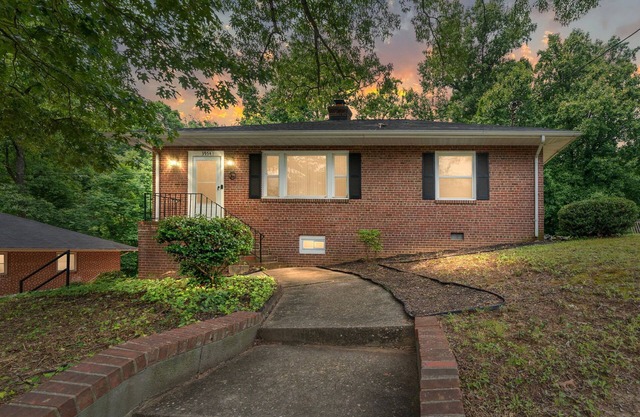 3-bedroom cozy house in enjoyable Richmond