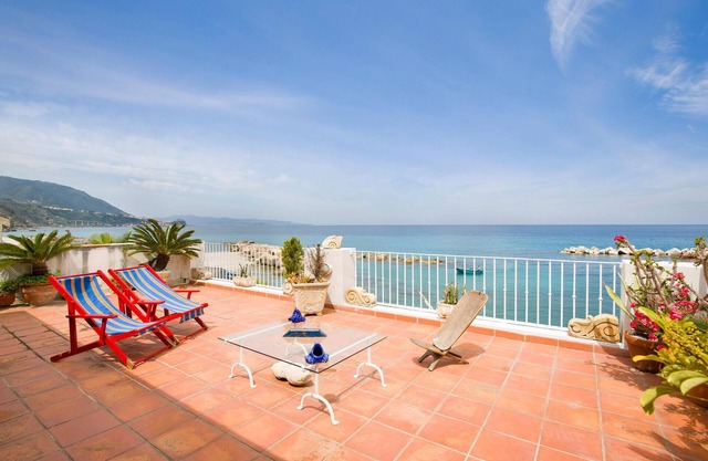 3 bedroom gorgeous home in Scilla (RC)