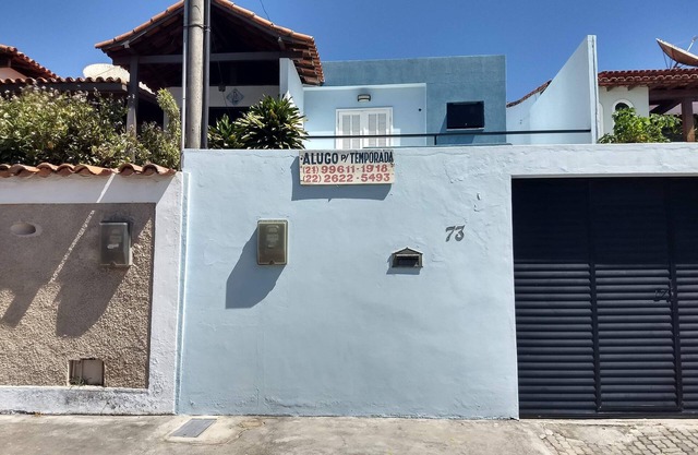 3 Bedroom House, 2 Car Garage - Sleeps 8 People- Pet Friendly