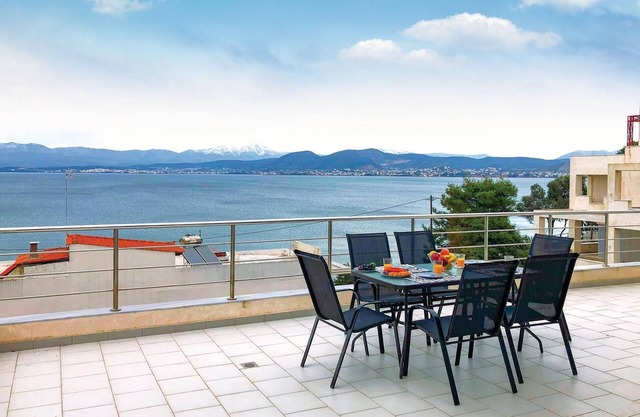 3 bedroom lovely home in Chalkida