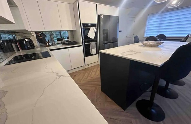3 bedroom modern house in hildenborough