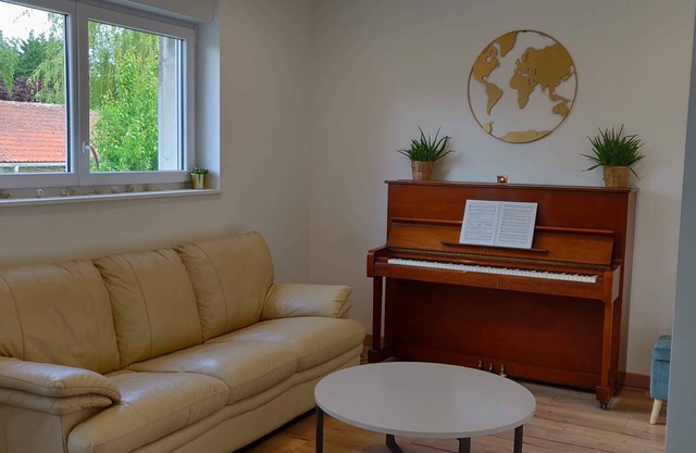 3 Bedroom Private vacation home in ChÃ¢teau-Salins