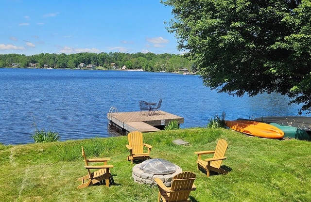 3 BR/2 BA Renovated Lakefront Retreat w/private dock, canoe/kayak, fire pit!