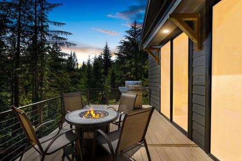 3 Br Sleep 8 Hot Tub Fire Pit Stunning Views