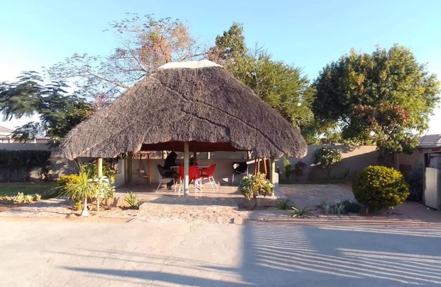 3 Doves Guest House