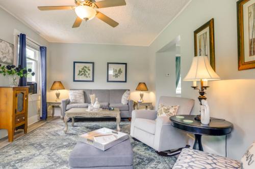3 Mi to Dtwn Dog-Friendly Retreat in Dayton