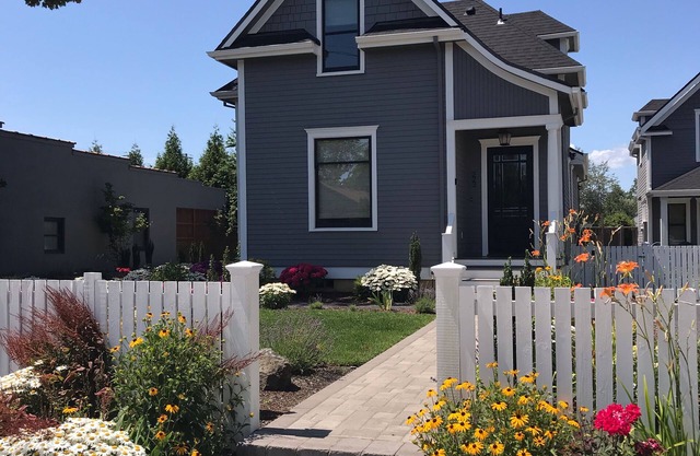 3 Primary Suites Remodeled Downtown Carlton - Location&Luxury - Bocce&Fire Pit