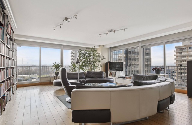 3-rooms apartment 10 minutes from la Défense