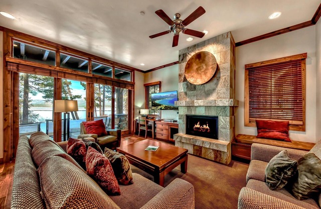 3 Sierra Shores Luxury Lakefront- 3BR/3BA