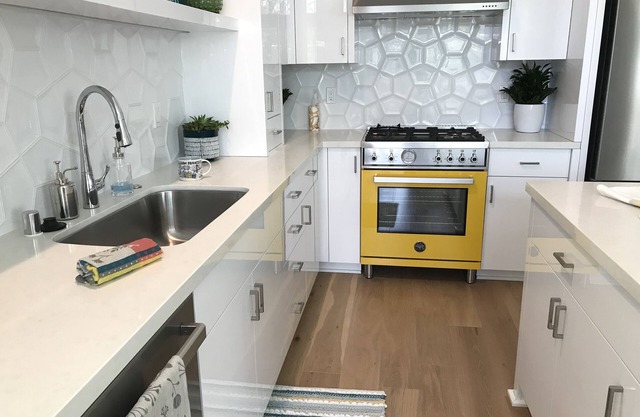 3 years new Downtown San Jose Townhome just 3 blocks to San Pedro Square!