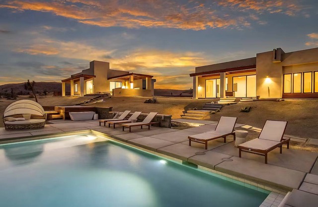 30 Acre Joshua Tree Estate feat. in Travel+Leisure