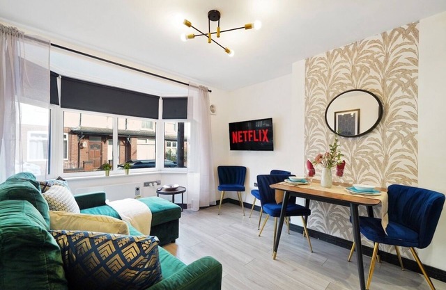 30% off! Stylish Yorkshire Apartment - Sleeps 5