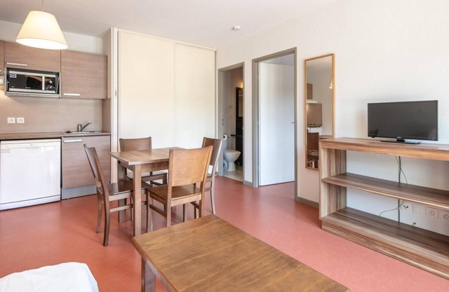 300m from shops, fitness, parking, tv, 28-35m², Gresse en Vercors