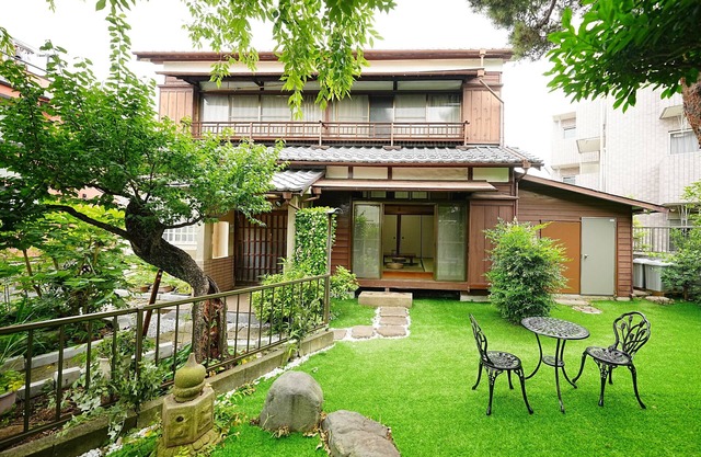301 ㎡ villa|Shinjuku 20min|3 parking spots|garden