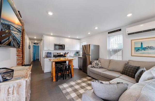 309 E Hildreth Ave, Unit 1