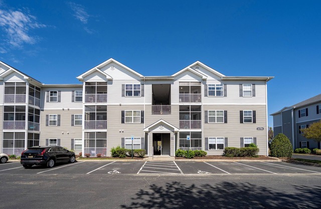 34704 Villa Circle Unit 1106 - Two Bedroom Condo with Community Pool!