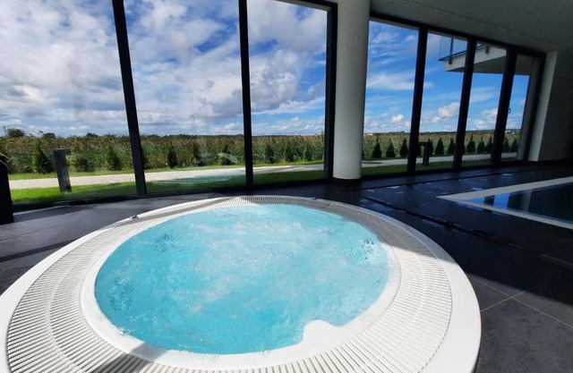 365PAM Resort Westin House - BASEN, JACUZZI, SAUNA, SIŁOWNIA, PLAC ZABAW W CENIE