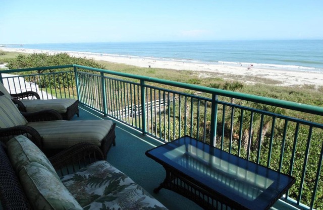 3800 Ocean Blvd Luxury 501- Direct Oceanfront Condo!