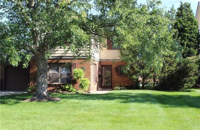 3933 S Valley Brook Drive · ✪ Ed's Englewood well furnished home ✪
