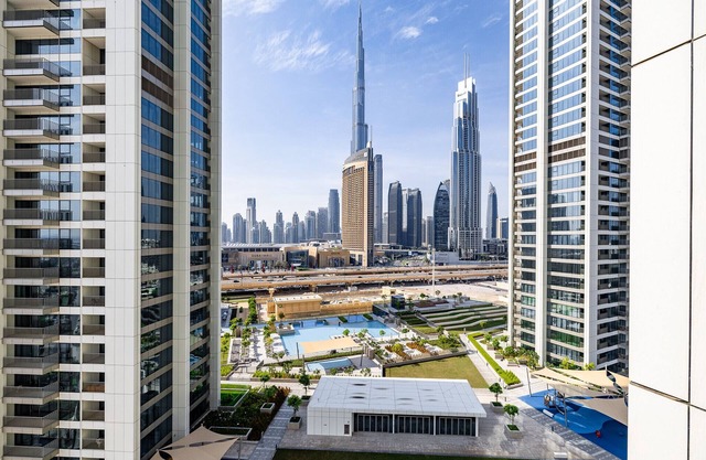 3BDR Apartment + maid room I Burj Khalifa view I Downtown