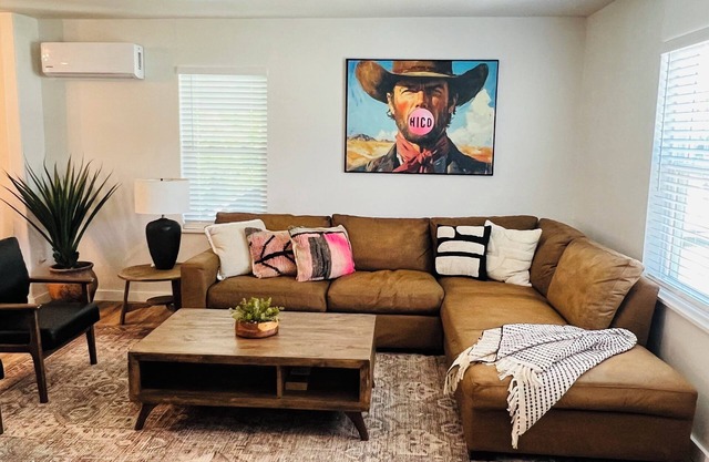 3BR, 1.5BA with covered parking minutes from downtown.