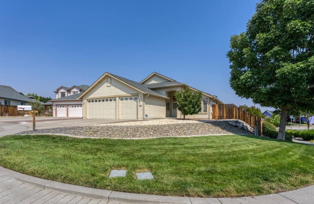3br 2ba House