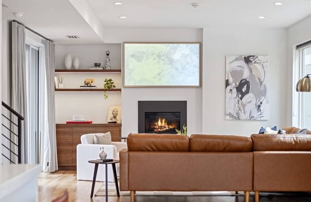 3BR Luxury LoHi Townhome, Rooftop Views, Sleeps 6 Family