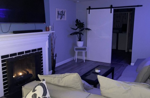 3BR TANNING BED/SAUNA/HOTTUB 3.9 miles to NOTRE DAME