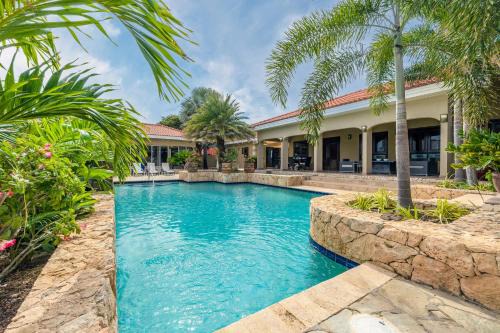 3BR Villa Serene Grace with Private Pool by Bocobay