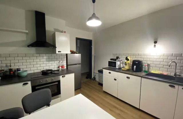 3p with parking, 70 m2 15mn walk from the center