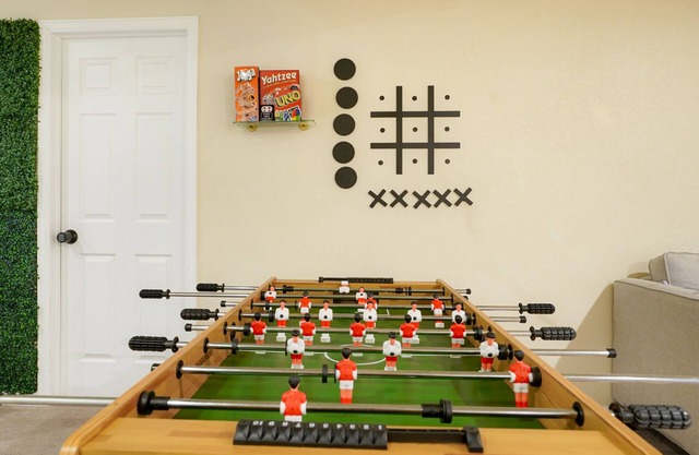 4 Bed | 3 Bath | Parking* Shuffleboard &more