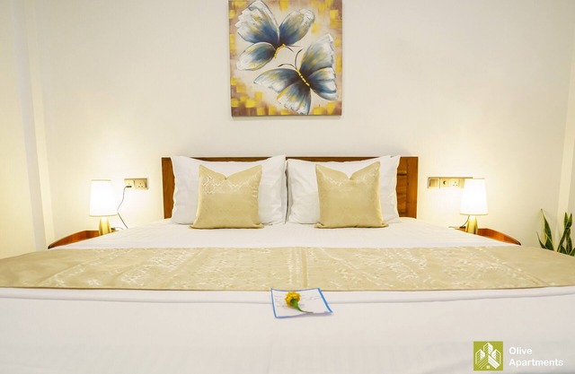 4-bedroom bungalow in lovely Thalawathugoda with WiFi, AC