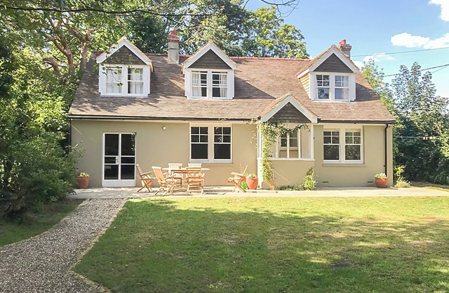 4 bedroom accommodation in Heathfield