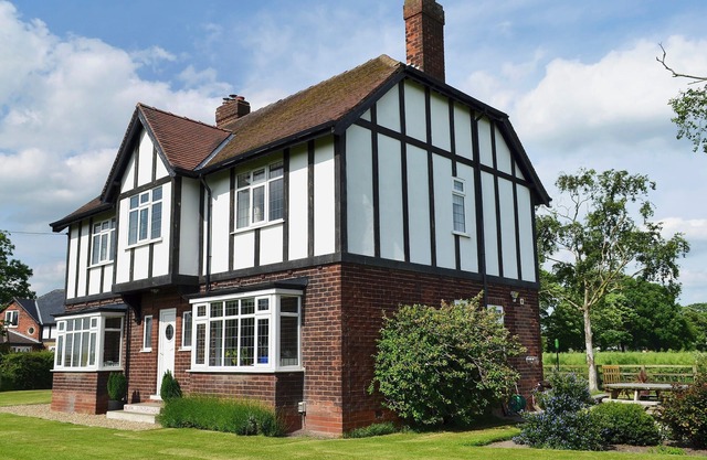 4 bedroom accommodation in Portington