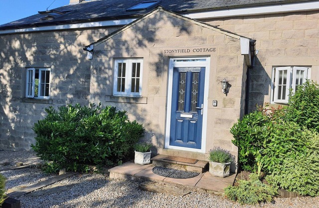 4 bedroom accommodation in Rochester