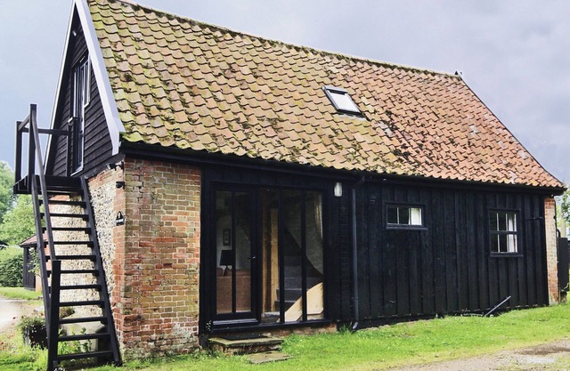 4 bedroom accommodation in Saxtead, near Framlingham