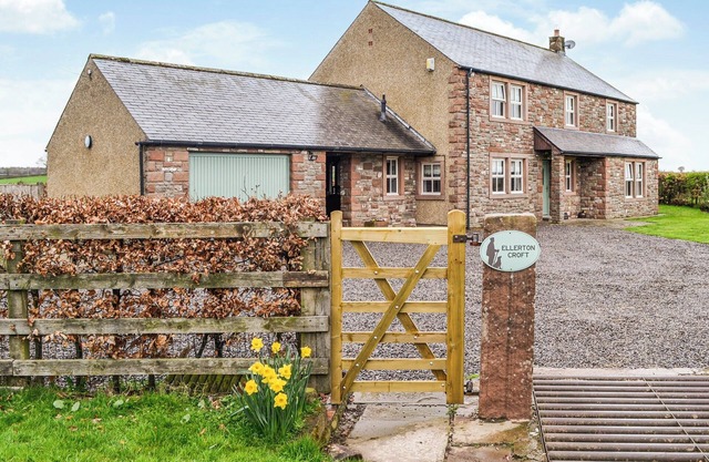 4 bedroom accommodation in Carlisle