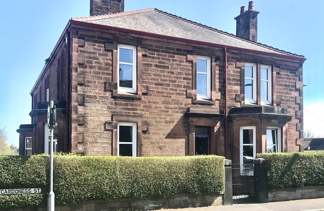 4 bedroom accommodation in Dumfries