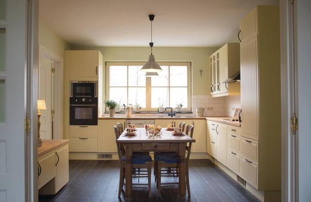 4 bedroom accommodation in Borgloon