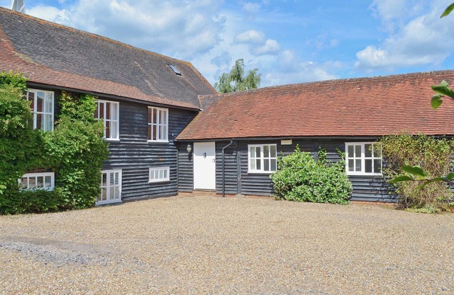 4 bedroom accommodation in Hildenborough, near Tonbridge