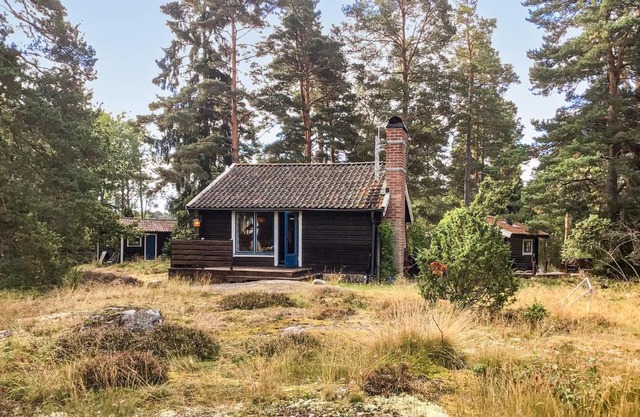 4 Bedroom Cozy Home In Åkersberga